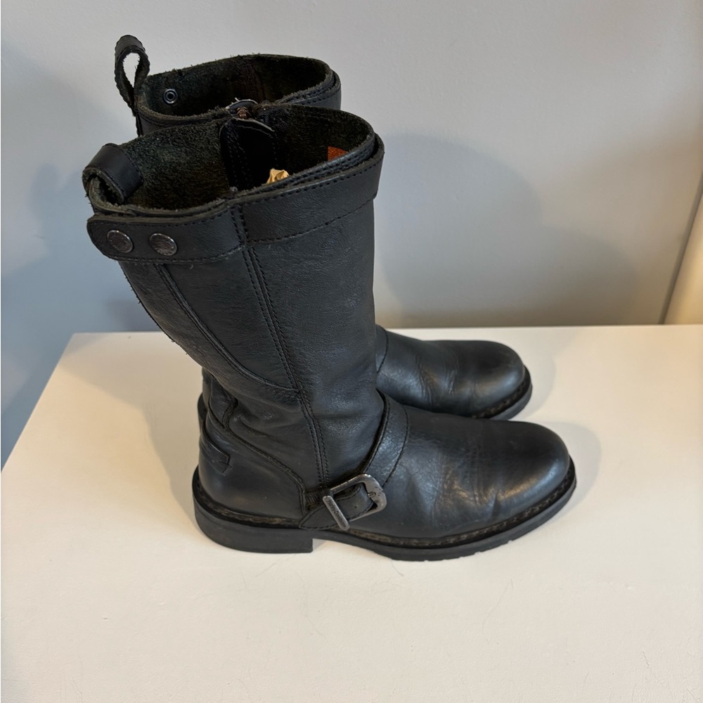 Women’s Tall Black Supple Leather Harley Davidson Buckle Boots - Picture 2 of 7